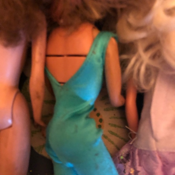 Barbie 4 Old Barbie Or Friends Lot Catch The Barbie Craze Fun For All - Picture 6 of 6